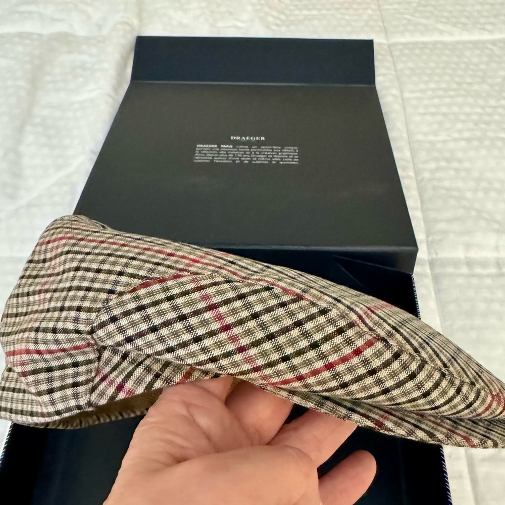 Flat plaid checked cap made in Italy. 100% cotton size 60(large). NWT - Picture 2 of 8